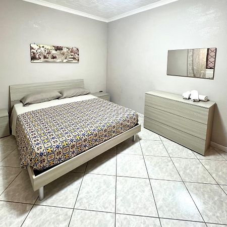 Sea Apartment Φιουμιτσίνο Εξωτερικό φωτογραφία
