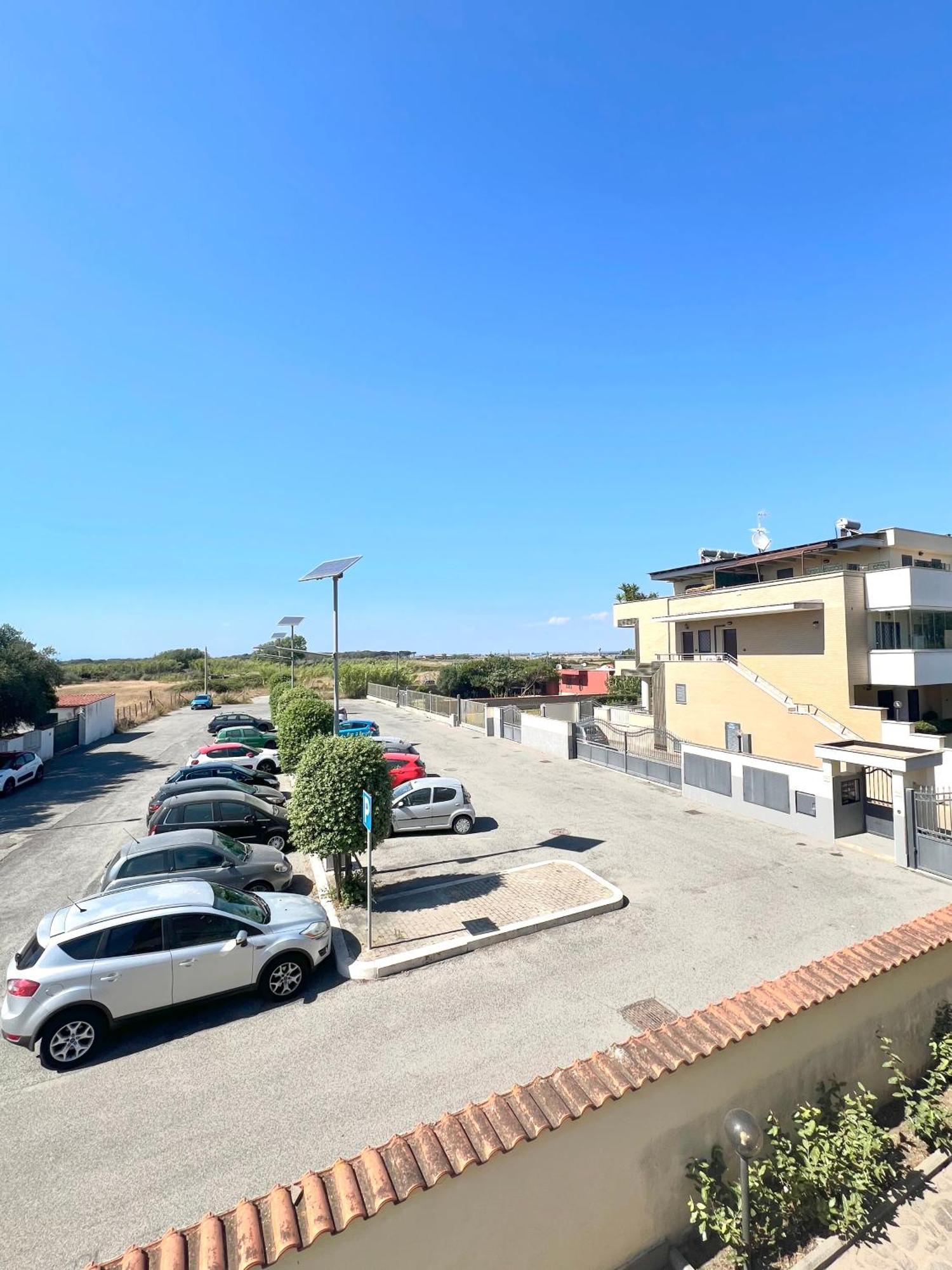 Sea Apartment Φιουμιτσίνο Εξωτερικό φωτογραφία