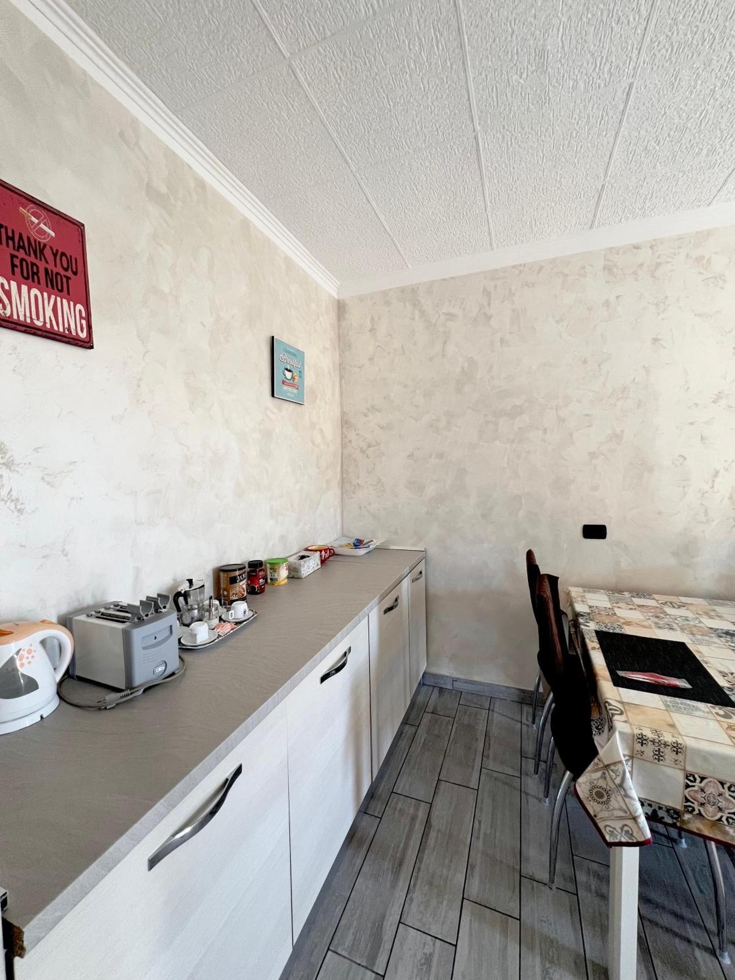 Sea Apartment Φιουμιτσίνο Εξωτερικό φωτογραφία